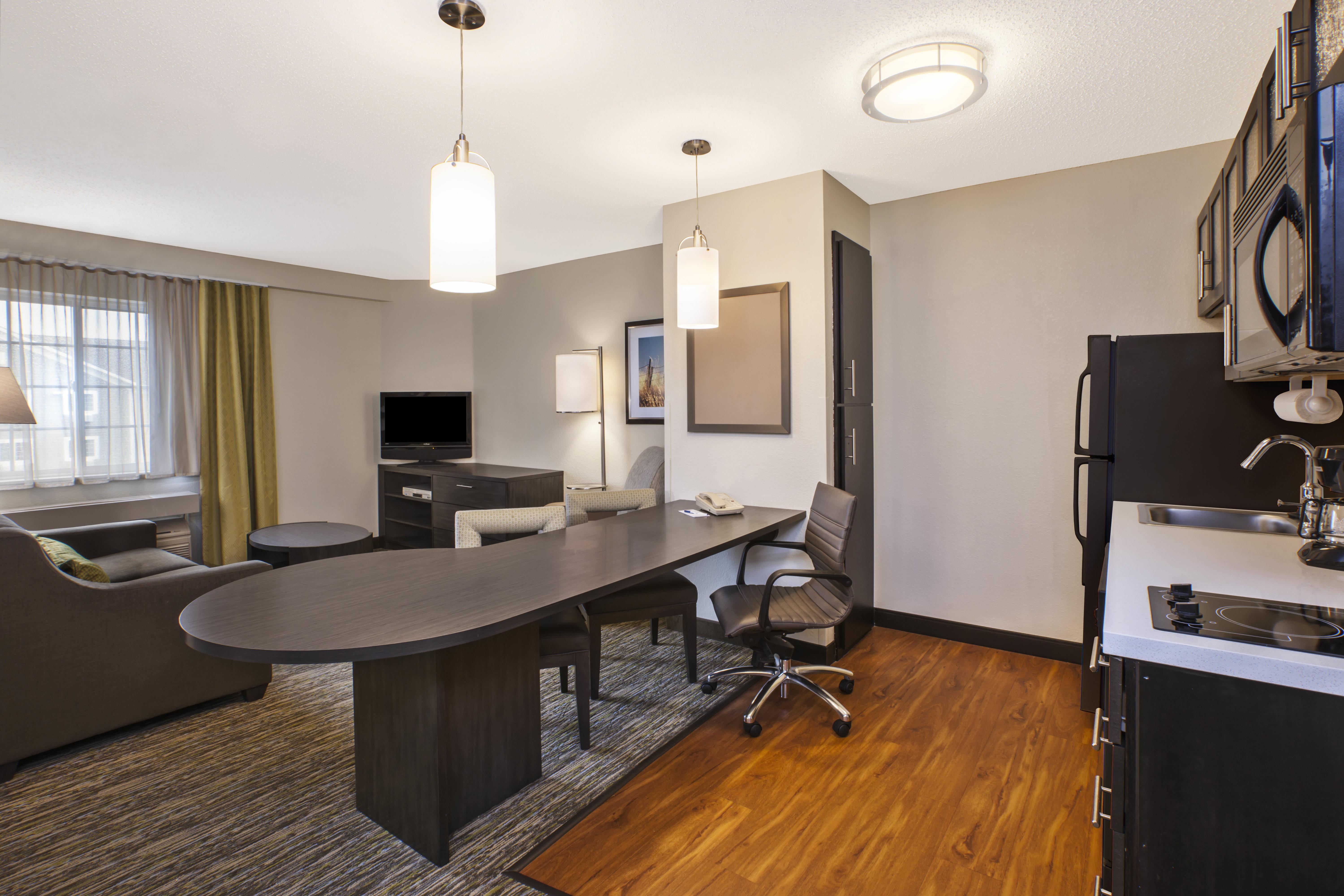 Candlewood Suites Indianapolis Northeast By Ihg Exterior foto