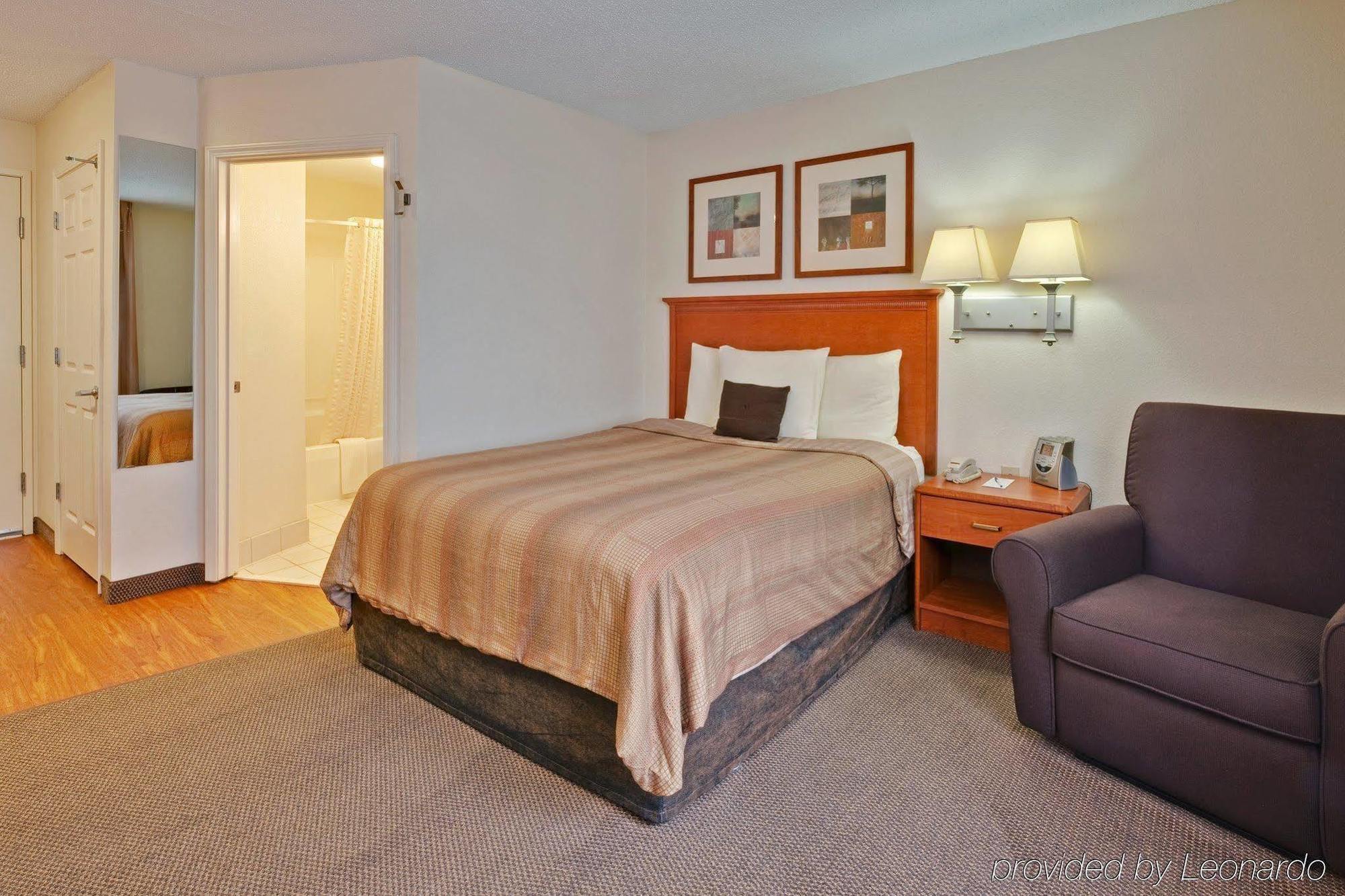 Candlewood Suites Indianapolis Northeast By Ihg Exterior foto